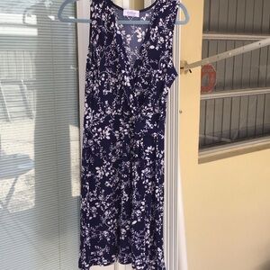 Kaileigh Navy and White Floral Sleeveless Dress